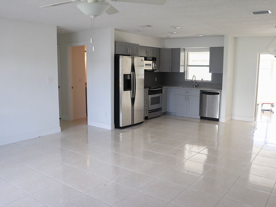 1st image of 5884 Millay Ct