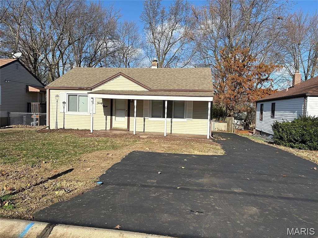 43 Connolly Dr photo 1
