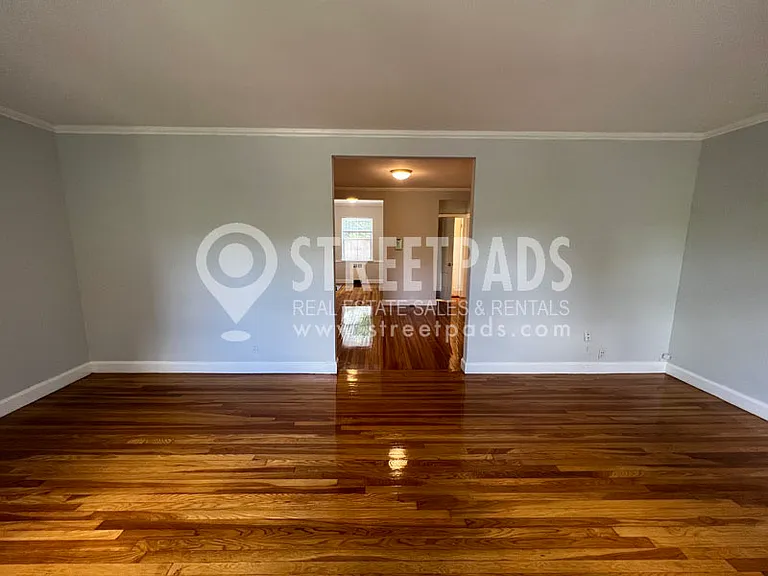1161 Beacon St #5 — Photo 12