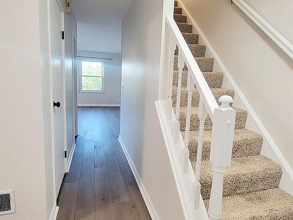 2nd image of 5638 Springdale Rd Unit 6