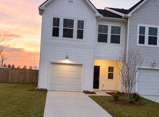 4013 E Associate Dr, North Charleston, SC 29418