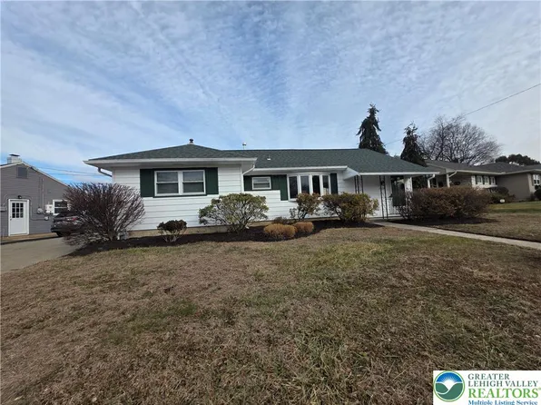 1958 Aripine Ave, Bethlehem, PA 18018