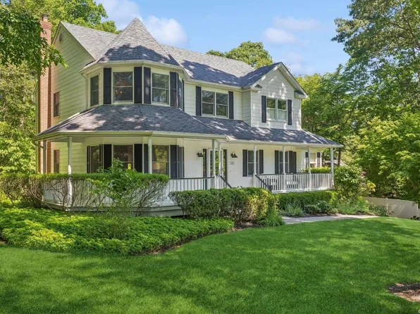 123 N Woods Drive, Wading River, NY 11792