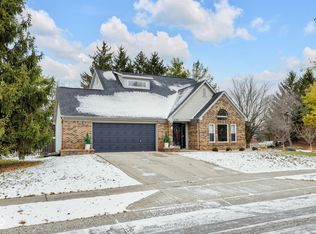 6784 Cherry Blossom West Dr, Fishers, IN 46038