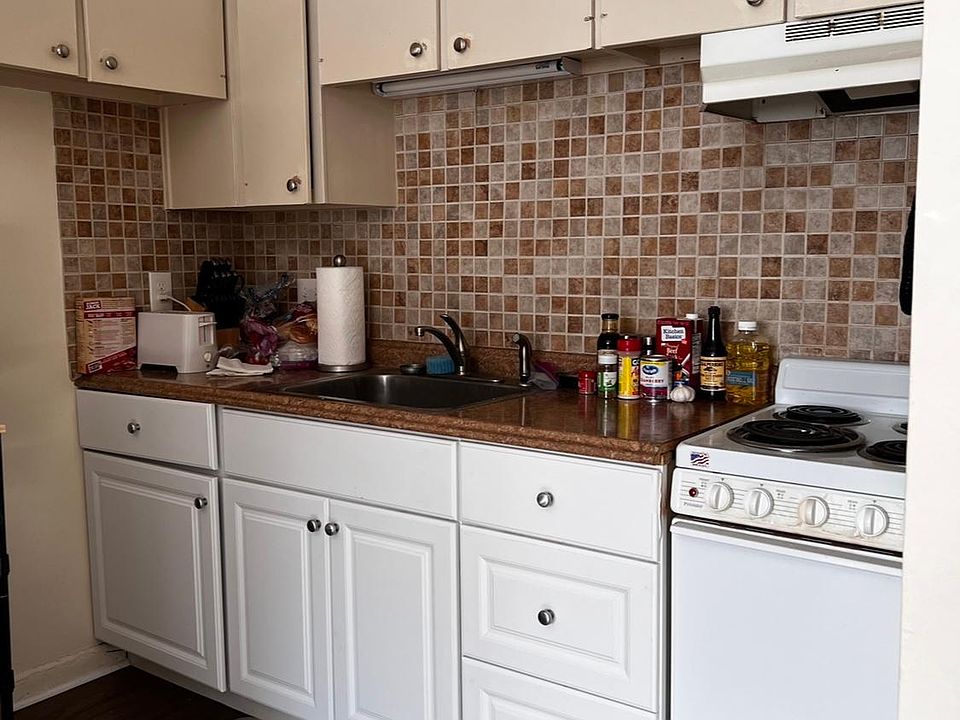 2nd image of 10 Parker Hill Ave #8
