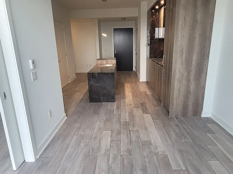 11 Yorkville Ave #3603 — Photo 10