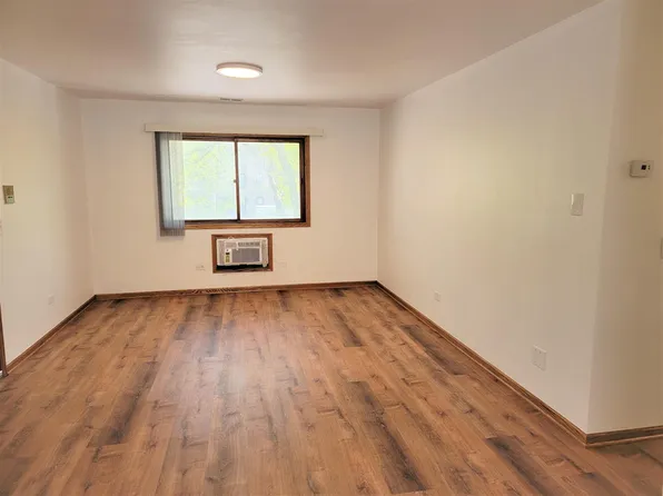 2744 S Princeton Ave #2R, Chicago, IL 60616