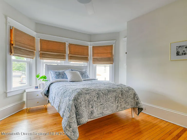67 Delaware Ave — Photo 25