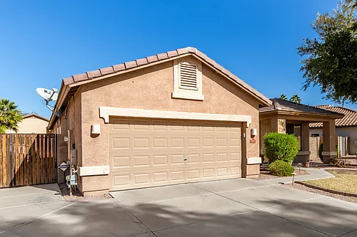 4384 E Cherry Hills Dr Photo 1