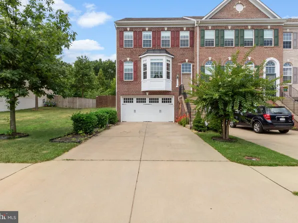 5901 Riverside Dr, Woodbridge, VA 22193