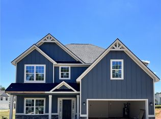 2151 Webbed Way, Opelika, AL 36804