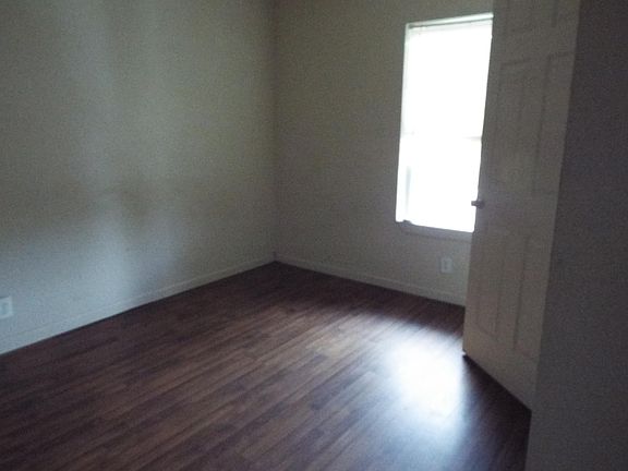 3rd image of 138 Stella APT 1