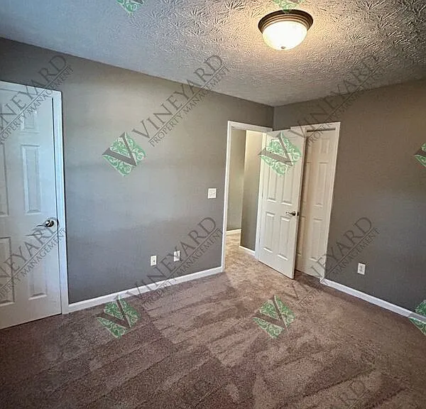 101 Twin Pines Ct — Photo 17