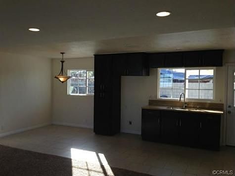 4th image of 557 S Shipman Ave