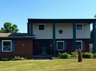 5206 E Carpenter Rd, Flint, MI 48506