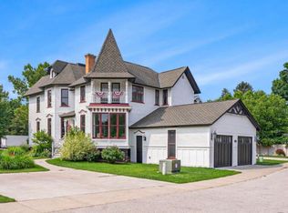 318 Rachaels Way, Spring Lake, MI 49456