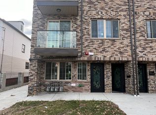 23-46 College Point Blvd #2, College Pt, NY 11356