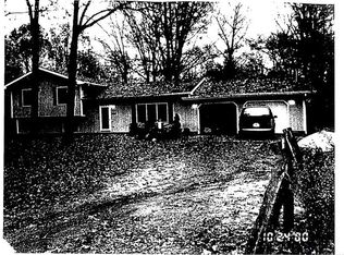 5619 Back Forty Dr, Stockbridge, MI 49285