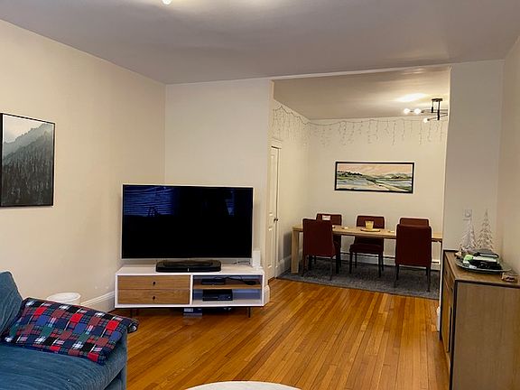 3rd image of 84 Browne St #1