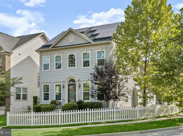 2446 Baileys Pond Rd, Accokeek, MD 20607