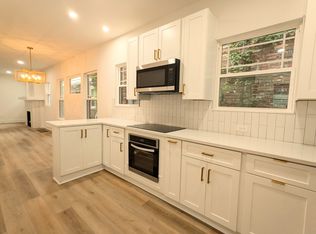 528 W Ontario Ave SW, Atlanta, GA 30310