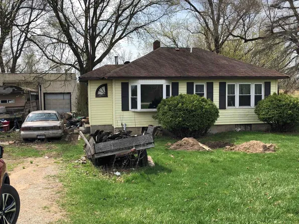 2290 E Vernon Rd, Rosebush, MI 48878