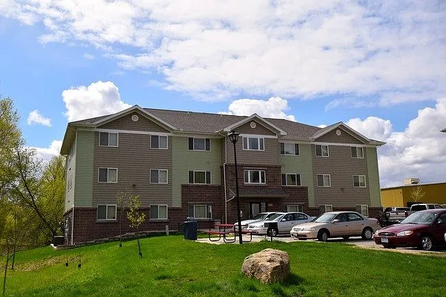 Cedar Meadow Apartments — Photo 1