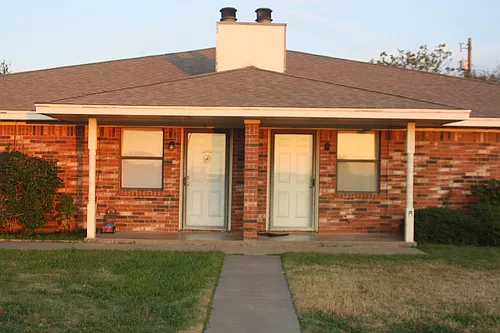 974 Cheryl Dr Photo 1