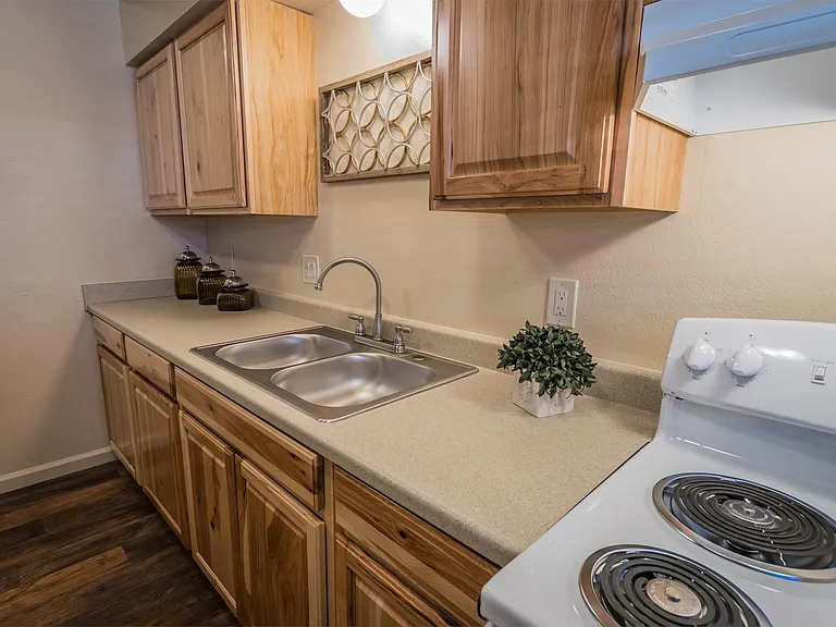 1210-1250 Kenny Dr — Photo 119