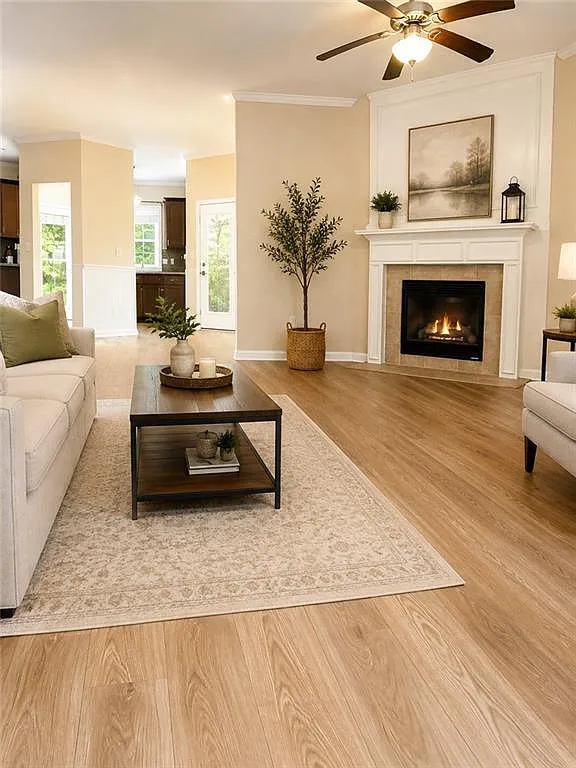 3 bed, 2.5 bath, 2080 sqft, $2,300 — Photo 3