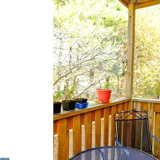 1805 Ravens Crest Dr — Photo 17