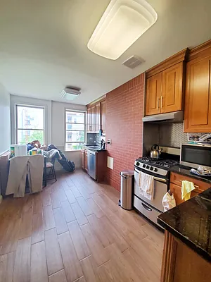 Rented by Compass | media 27