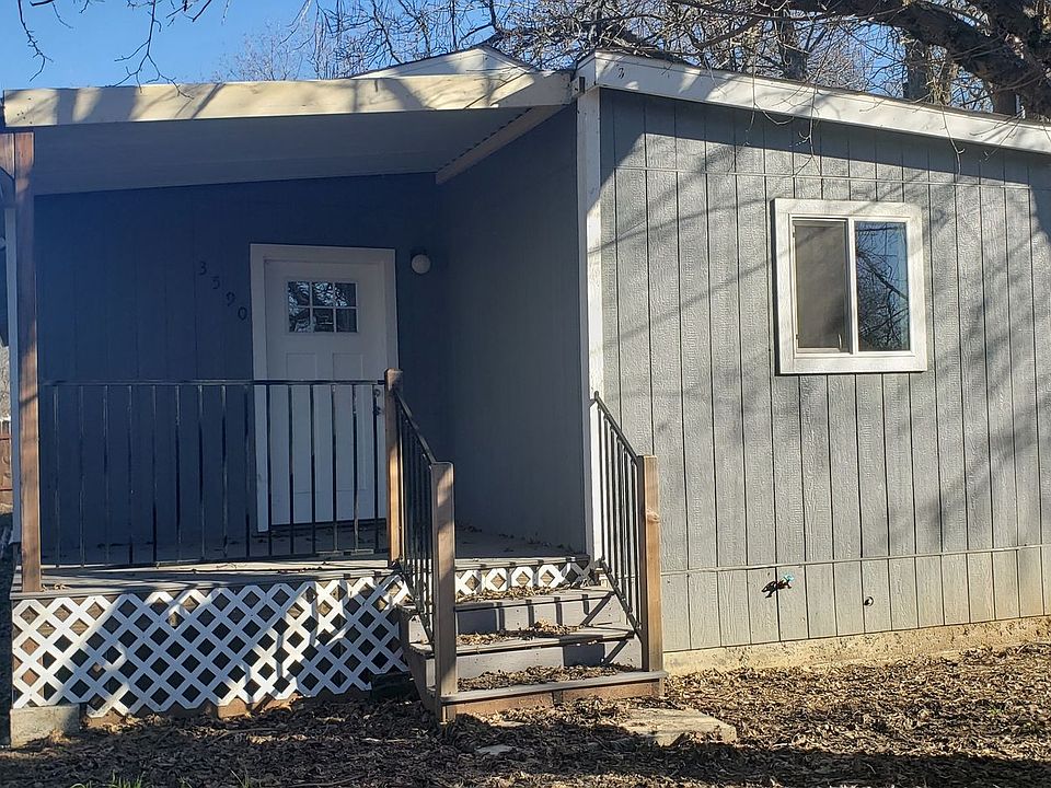 1st image of 3590 Redwood St