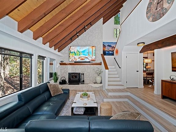 4th image of 26545 Forest Ln