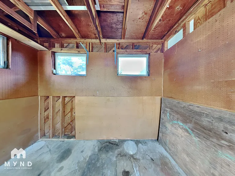 877 Twin Lake Dr NE — Photo 22