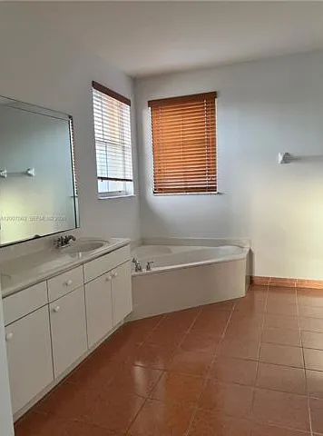 16475 SW 84th Ln — Photo 17