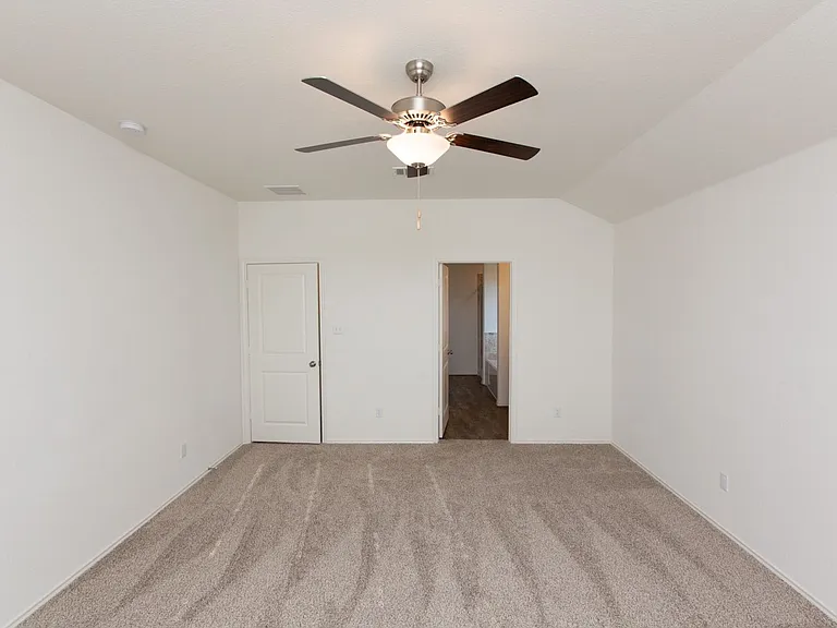 1003 Honey Locust Way — Photo 27