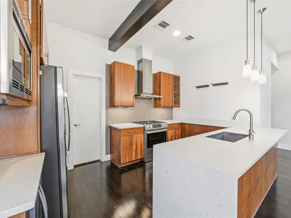 5905 Kiam St #B, Houston, TX 77007