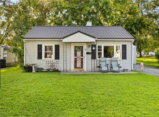 9 Barham Ave, Waterloo, NY 13165