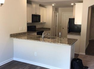 34 Mineral Spring Ln, Fuquay Varina, NC 27526