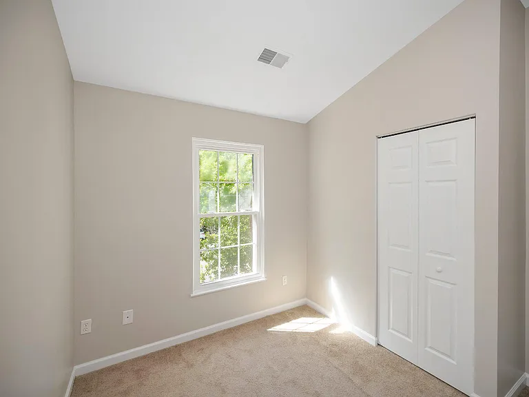 9705 Becker Ct — Photo 14