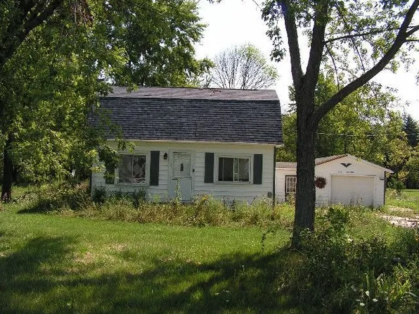 8248 New Lothrop Rd, New Lothrop, MI 48460
