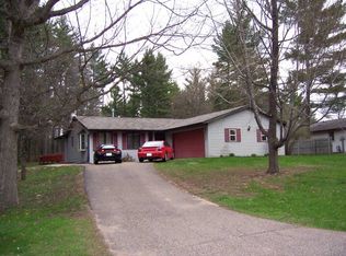 10485 Sandy Spring Dr, Nekoosa, WI 54457