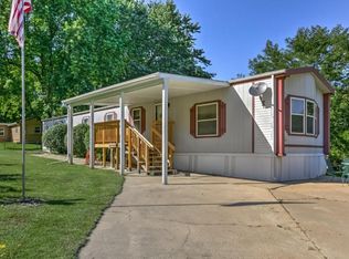 55223 Fandt Rd, Pacific Junction, IA 51561