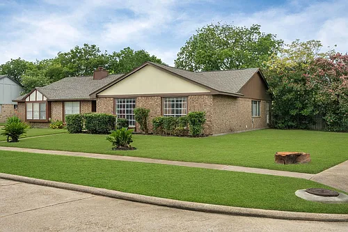 3351 Deermoss Dr Photo 1