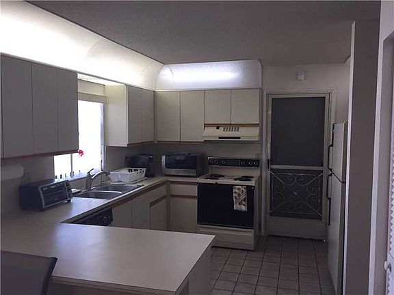 2nd image of 7013 NW 108th Ave