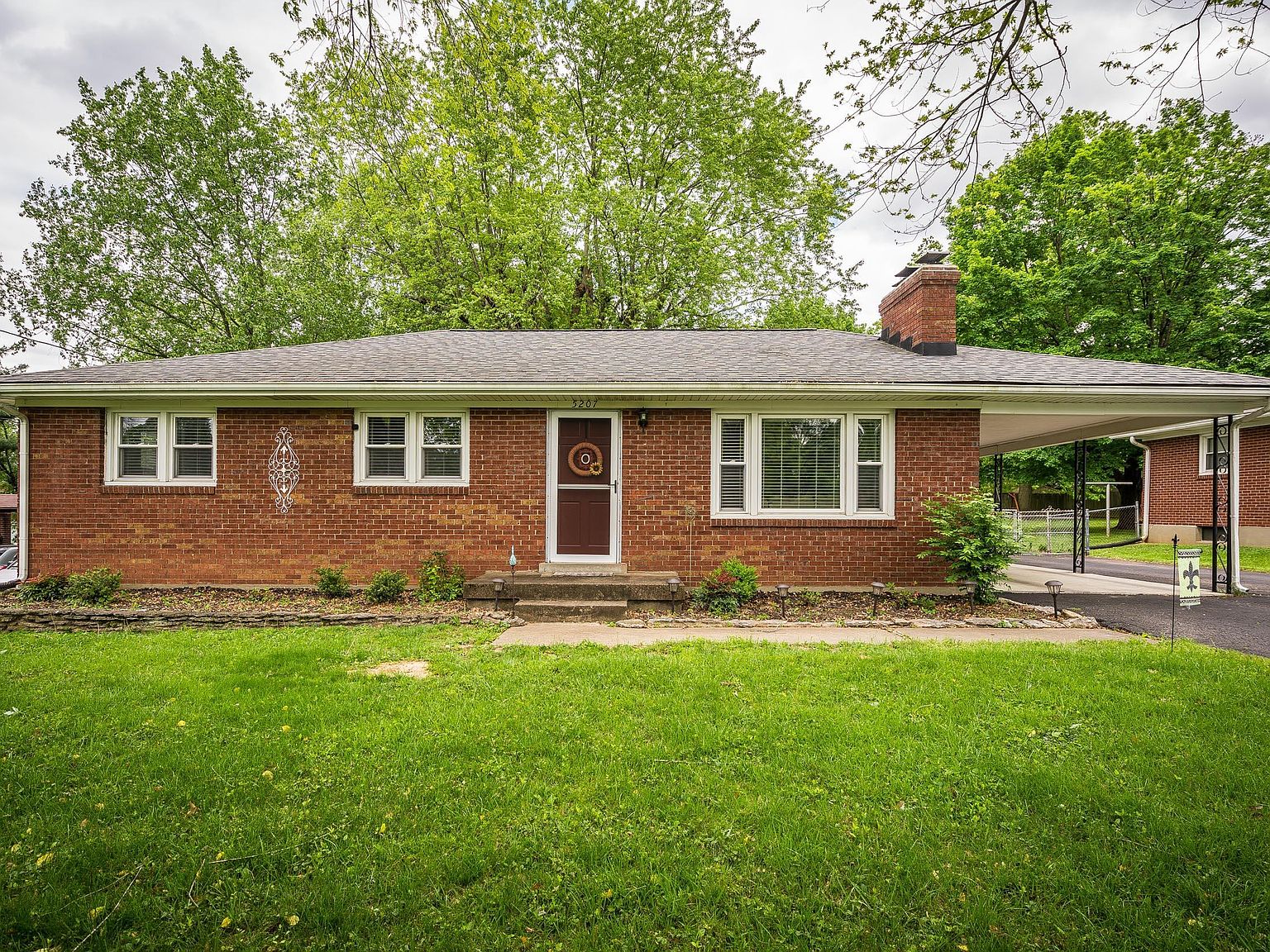 5207 Stout Blvd, Louisville, KY 40291 Zillow