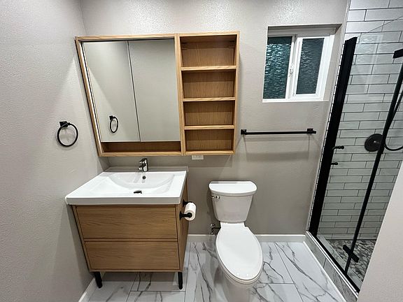5th image of 4312 52nd St #C