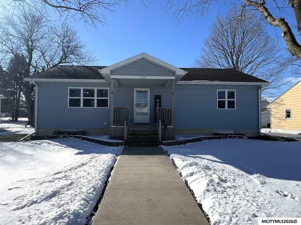 1214 Ash St, Osage, IA 50461