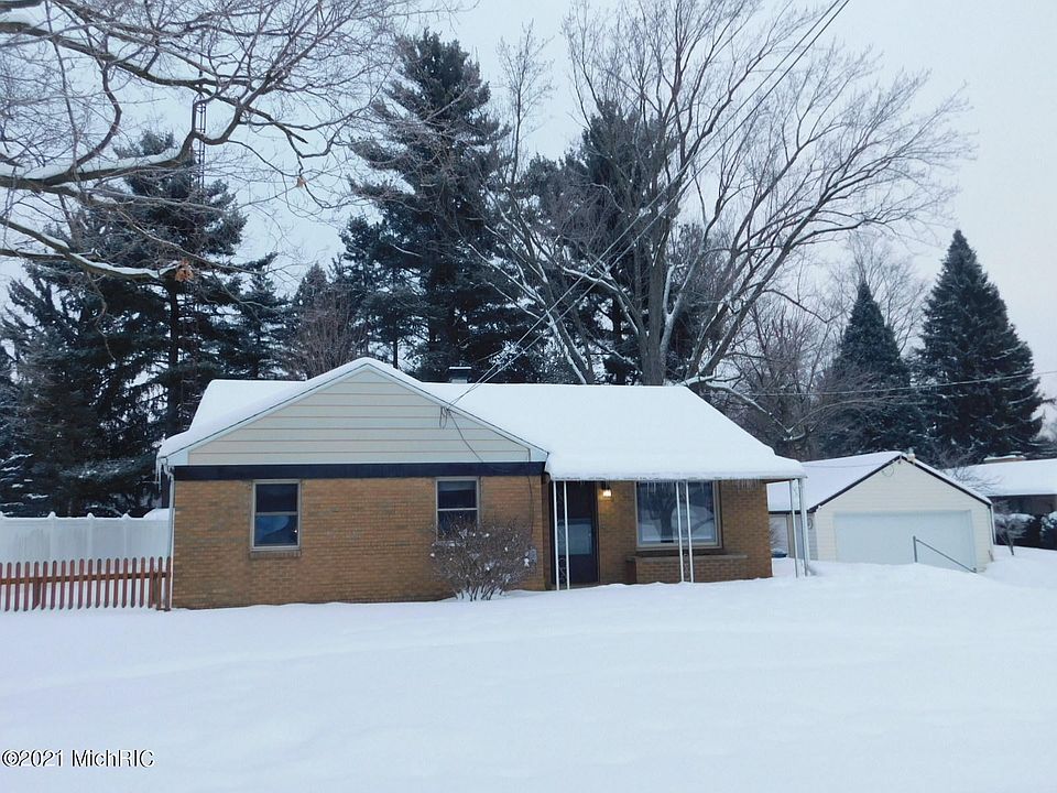 1st image of 20 Frey Dr